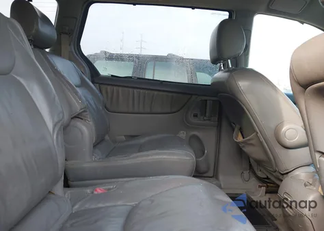 2004 Toyota Sienna Xle from USA, damaged, VIN 5TDZA22C84S001441